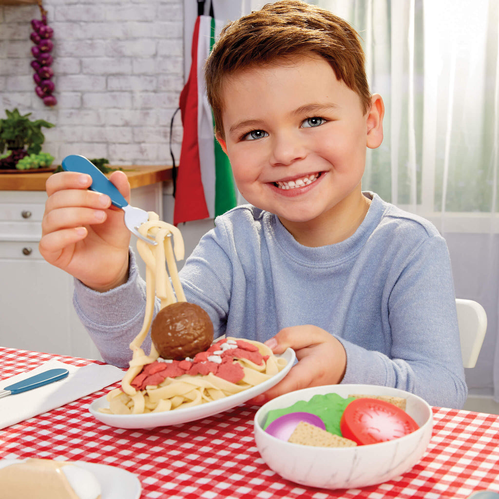 Creative Chefs™ Italian Restaurant Kit - Restaurant Play Set with Pasta Maker and Recipe Cards with Preparing, Cooking and Serving Adventures