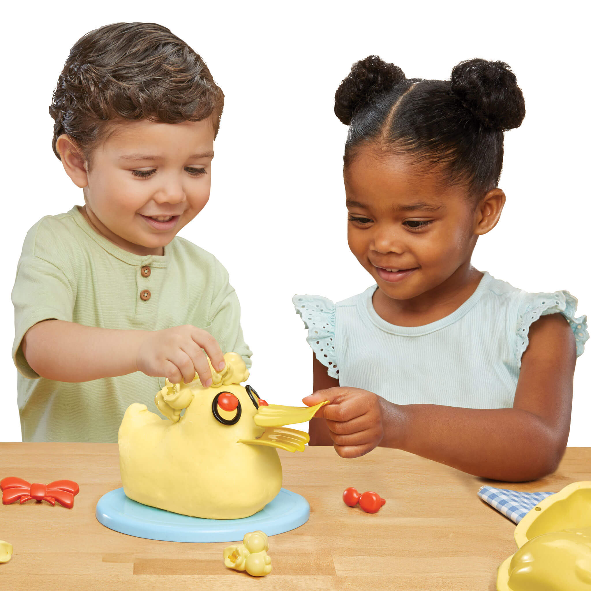 Creative Chefs™ Bluey - Duck Cake Kit - Pretend Baking Kit with Recipe Cards and Play Ingredients with Preparing, Assembling and Decorating